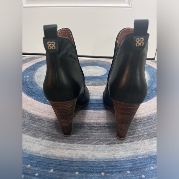 Coach Farah Boot - Picture 3 of 6